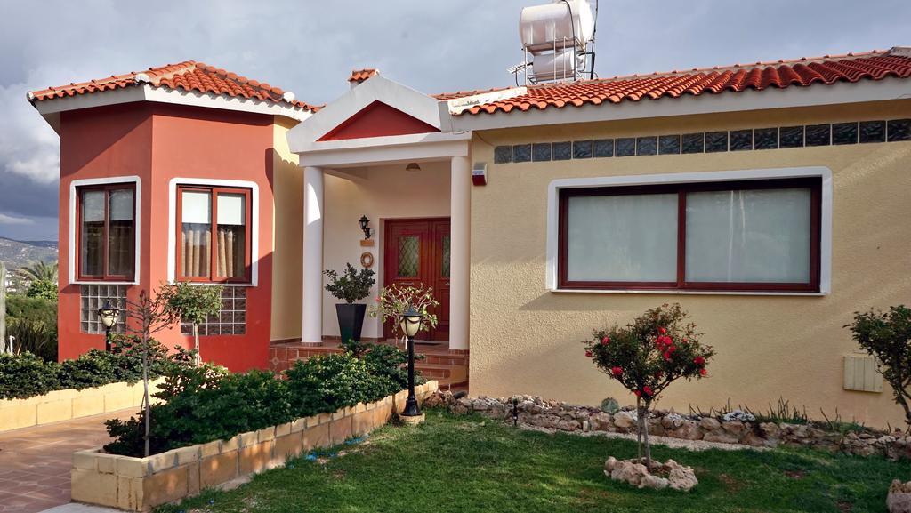 Villa Lp Péjia Szoba fotó