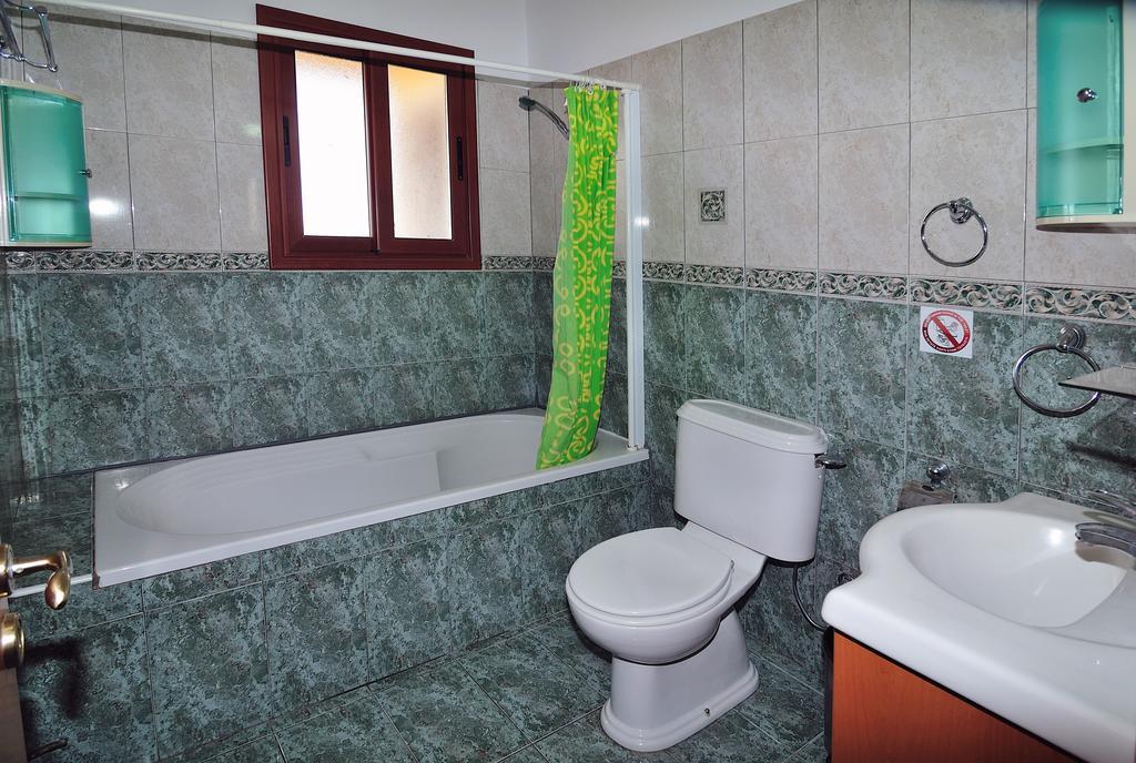 Villa Lp Péjia Szoba fotó