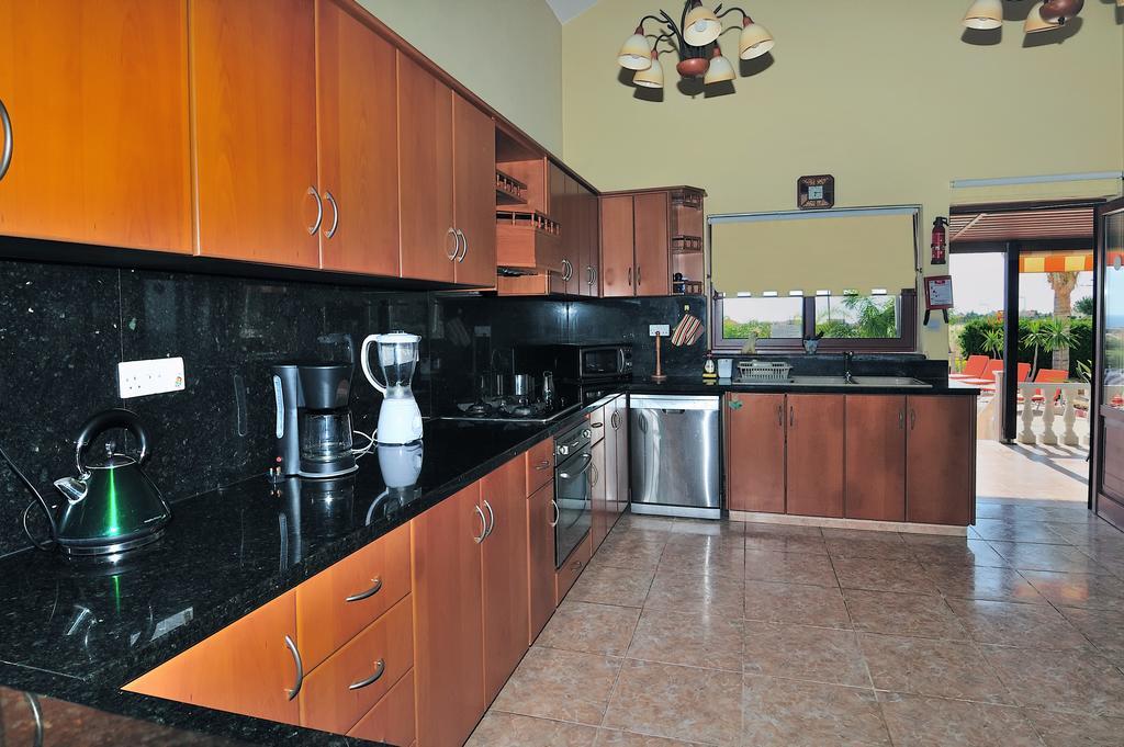 Villa Lp Péjia Szoba fotó